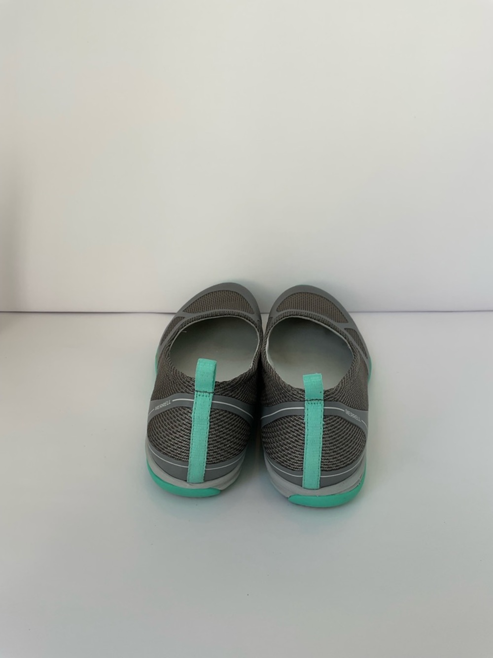 Merrell Ceylon Sport Gray Knit Slip-On Ballet Flats with Teal-Green Sole Accent - Picture 6 of 9